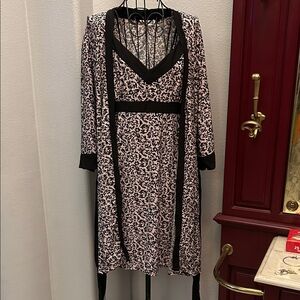 Black and Pink Teddy- nightgown with matching robe